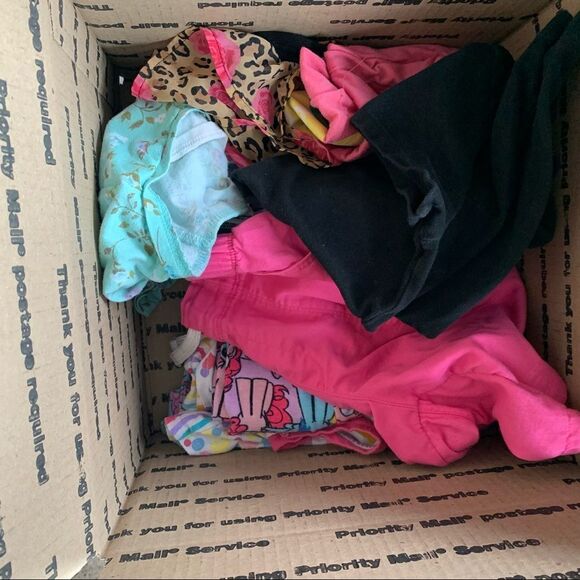 Girls Size 7/8 Not So Mystery Bundle - Picture 1 of 9